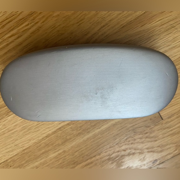 Giorgio Armani glasses case - Picture 2 of 4